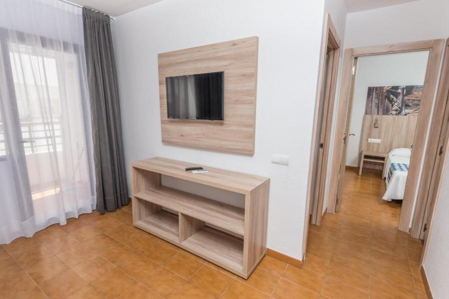 Apartments Niko Santa Eularia des Riu Luaran gambar