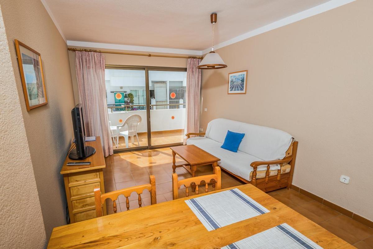 Apartments Niko Santa Eularia des Riu Luaran gambar