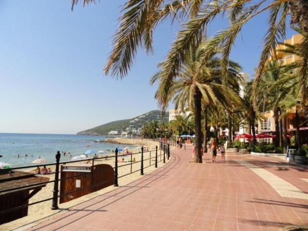 Apartments Niko Santa Eularia des Riu Luaran gambar