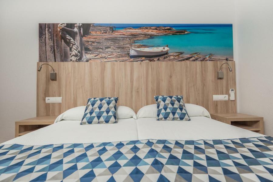 Apartments Niko Santa Eularia des Riu Luaran gambar